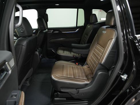 New 2026 GMC Acadia Denali Ultimate AWD/4WD image 22