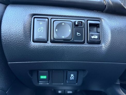 Used 2019 Nissan Sentra S image 17