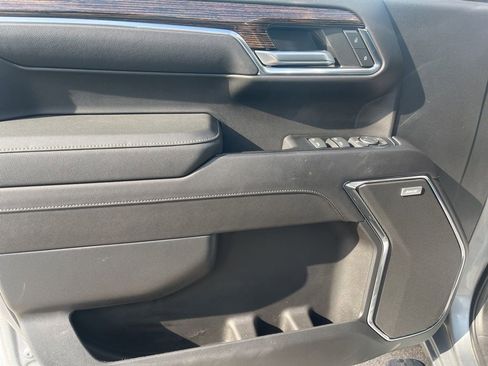 Used 2023 GMC Sierra 1500 Elevation w/ Preferred Package image 11