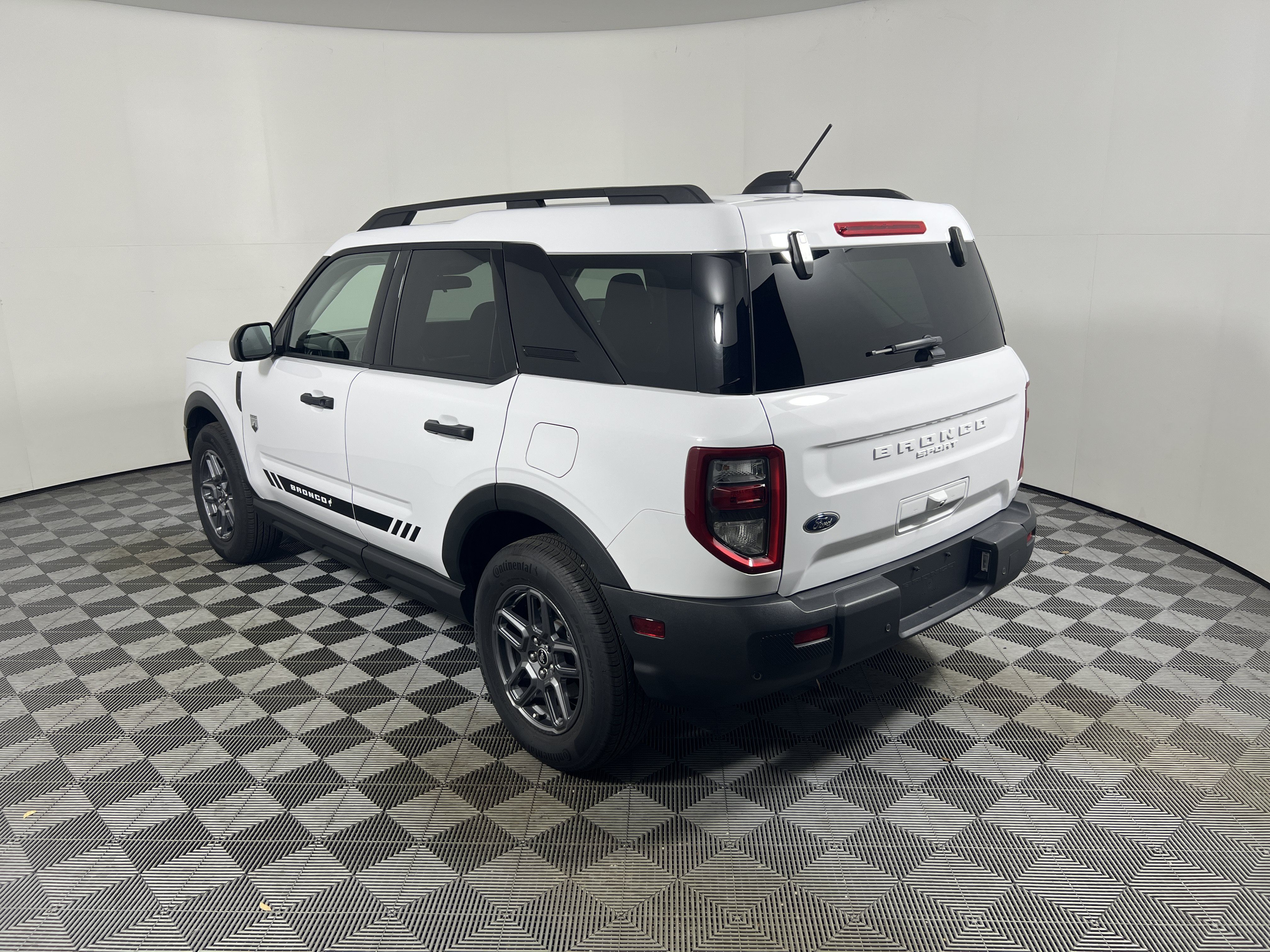 Used 2025 Ford Bronco Sport Big Bend AWD/4WD image 3