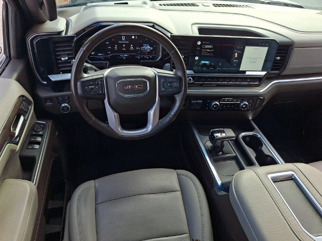 Used 2022 GMC Sierra 1500 SLT w/ SLT Premium Plus Package AWD/4WD image 11
