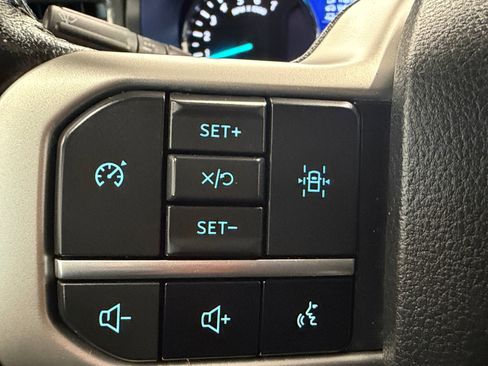 Used 2024 Ford Expedition XLT image 42