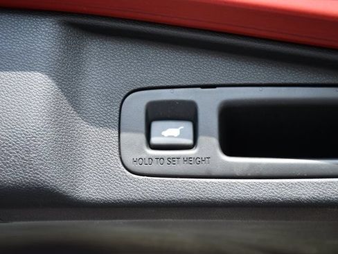 Used 2019 Honda CR-V Touring image 32