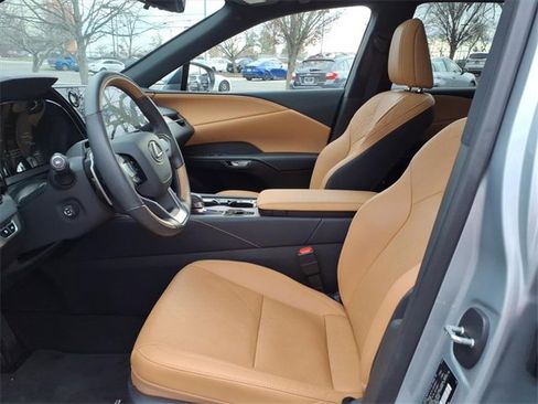 Used 2025 Lexus RX 350 FWD image 10