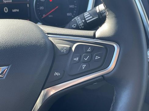 Used 2024 Chevrolet Equinox LT image 28