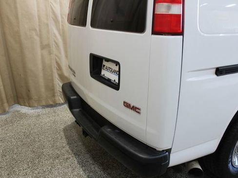 Used 2014 GMC Savana 3500 image 6
