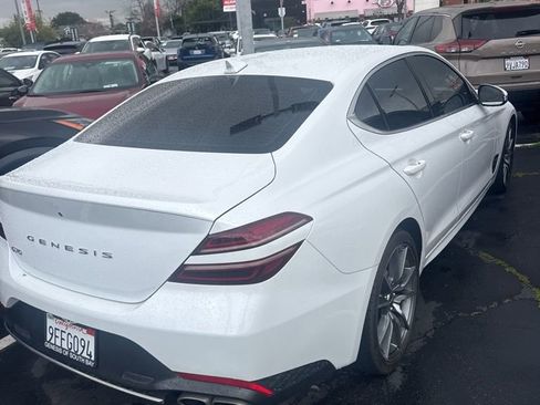Used 2023 Genesis G70 2.0T image 4