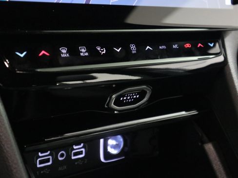 New 2026 Jeep Grand Cherokee L Limited AWD/4WD image 28