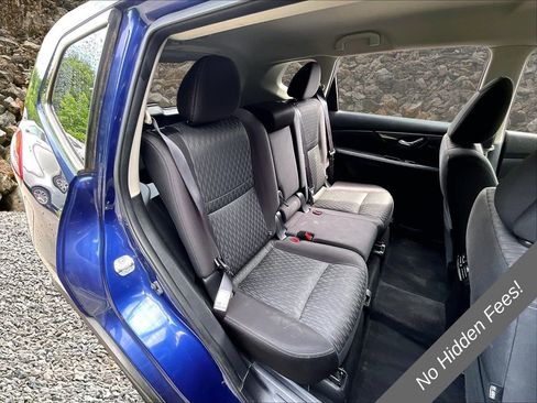 Used 2018 Nissan Rogue SV AWD/4WD image 24
