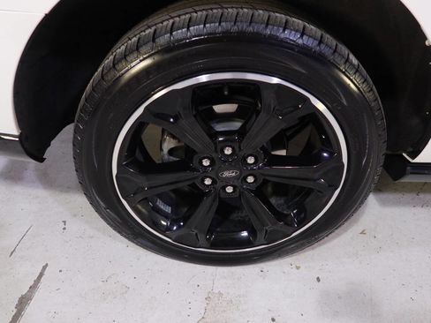 Used 2024 Ford Expedition Max Limited image 44