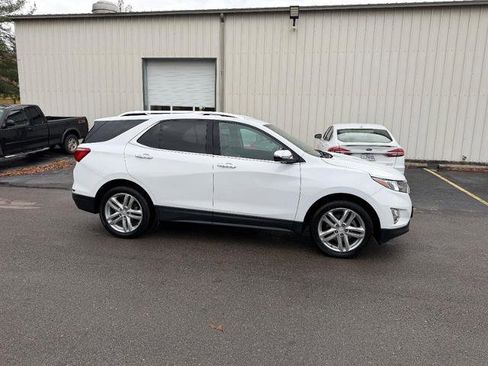 Used 2019 Chevrolet Equinox Premier image 4