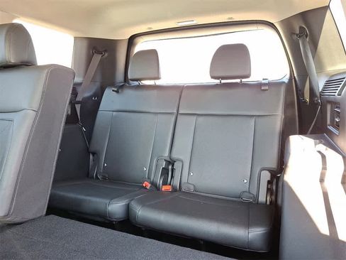 Used 2024 Hyundai Santa Fe SEL image 12