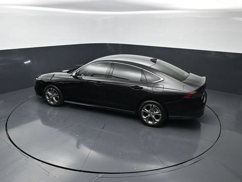 Used 2024 Honda Accord EX image 20