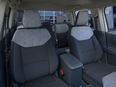 New 2026 Ford Maverick XLT w/ XLT Luxury Package FWD image 10