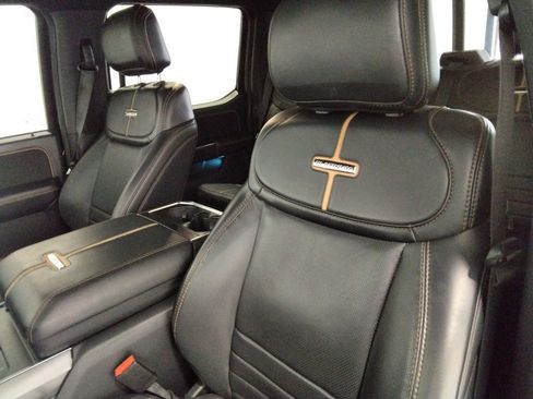 Used 2021 Ford F150 Platinum w/ FX4 Off-Road Package image 36