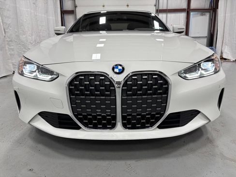 Used 2022 BMW 430i xDrive Convertible w/ Premium Package 2 AWD/4WD image 9