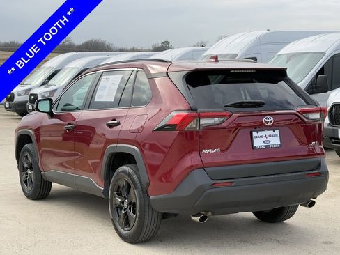 Used 2023 Toyota RAV4 XLE image 6