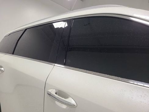 Used 2023 INFINITI QX60 Luxe w/ Cargo Package AWD/4WD image 15
