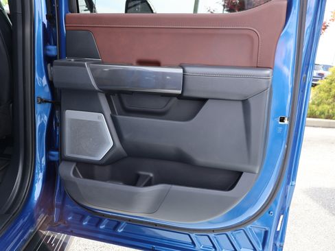 Used 2023 Ford F150 Lariat w/ Equipment Group 502A High image 22