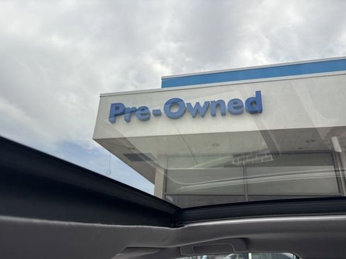 Used 2015 Toyota Highlander Limited Platinum image 27