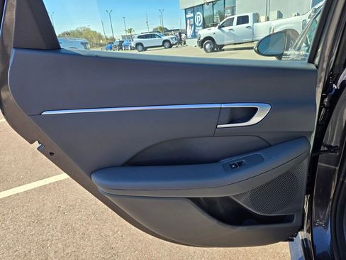 Used 2021 Hyundai Sonata SEL w/ Convenience Package image 39