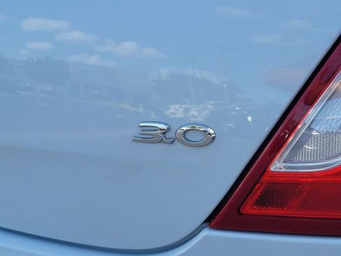 Used 2016 Jaguar XJ L Portfolio RWD image 29