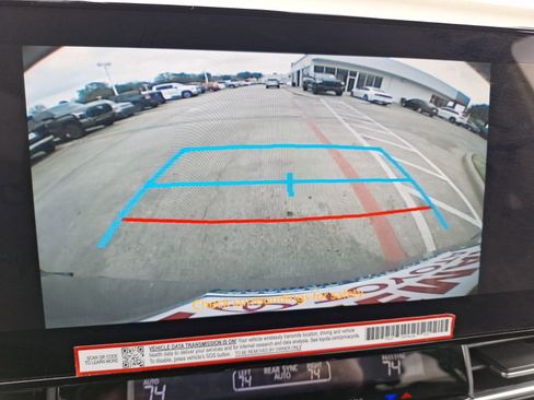 Used 2025 Toyota Sienna XSE image 26