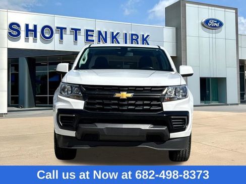 Used 2022 Chevrolet Colorado LT w/ Fleet Safety Package image 2