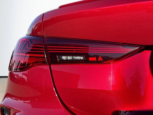 Used 2025 BMW M440i Coupe image 10