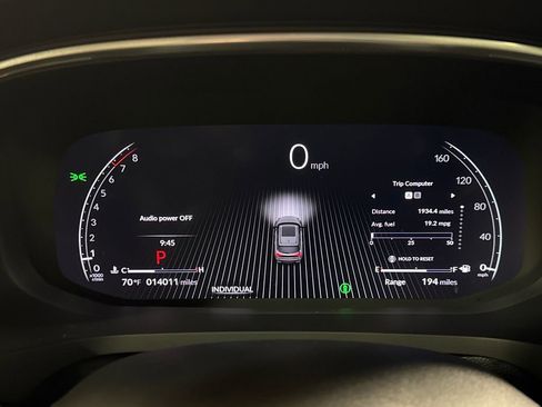 Used 2025 Acura MDX SH-AWD w/ Technology Package image 28