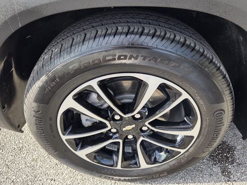 Used 2025 Chevrolet TrailBlazer LT w/ LT Cold Weather Package FWD image 11