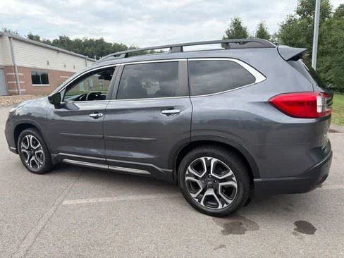 Used 2024 Subaru Ascent Touring AWD/4WD image 12
