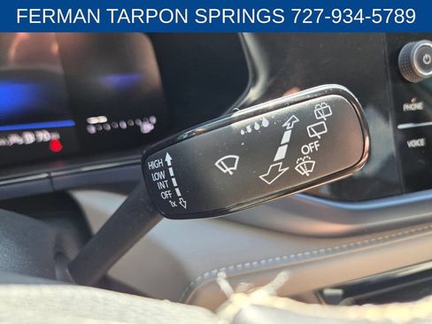 Used 2024 Volkswagen Taos SE FWD image 31