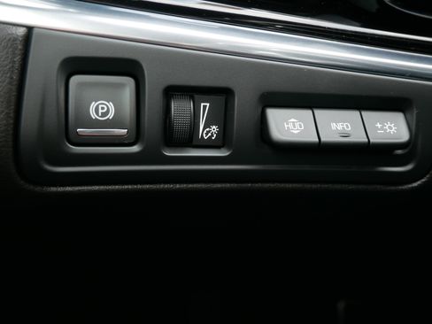 Used 2020 Cadillac XT6 Sport image 24