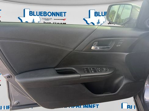 Used 2014 Honda Accord EX-L image 10
