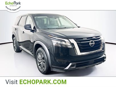 Used 2023 Nissan Pathfinder S
