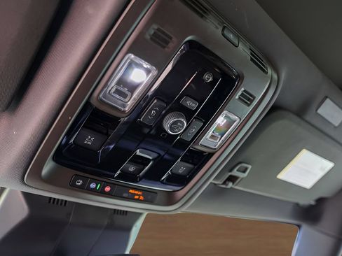 Used 2025 Cadillac Escalade Premium Luxury w/ Touring Package AWD/4WD image 20