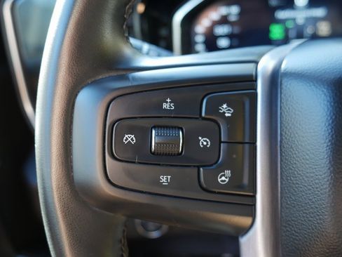 Used 2024 GMC Sierra 1500 SLT image 13