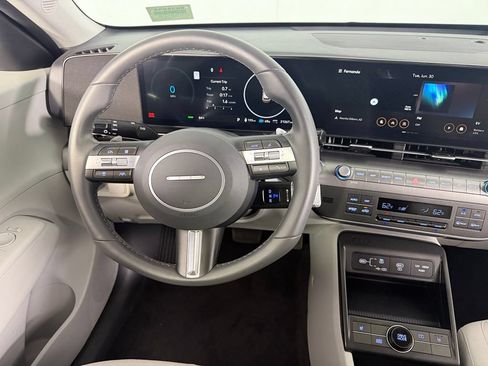 Used 2024 Hyundai Kona SEL FWD image 14