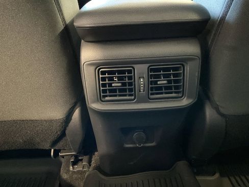 Used 2025 Toyota RAV4 LE image 27