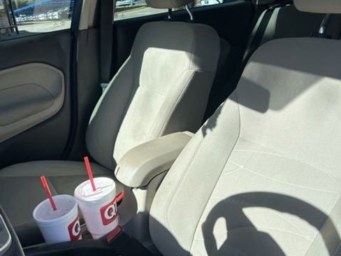 Used 2019 Ford Fiesta SE image 22