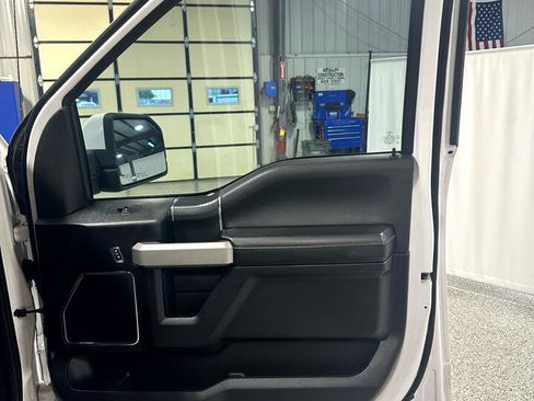 Used 2018 Ford F150 Lariat image 15