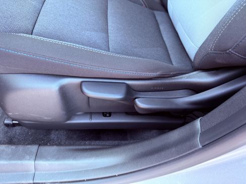 Used 2025 Chevrolet Trax LS image 24