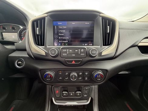 Used 2018 GMC Terrain Denali w/ GMC Pro Grade Package AWD/4WD image 11