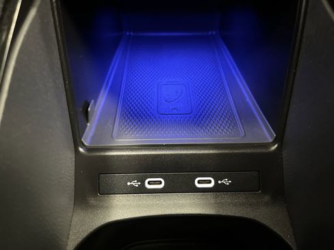 Used 2021 Volkswagen ID.4 Pro S image 25