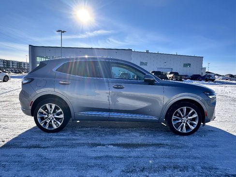 Used 2023 Buick Envision Avenir image 4