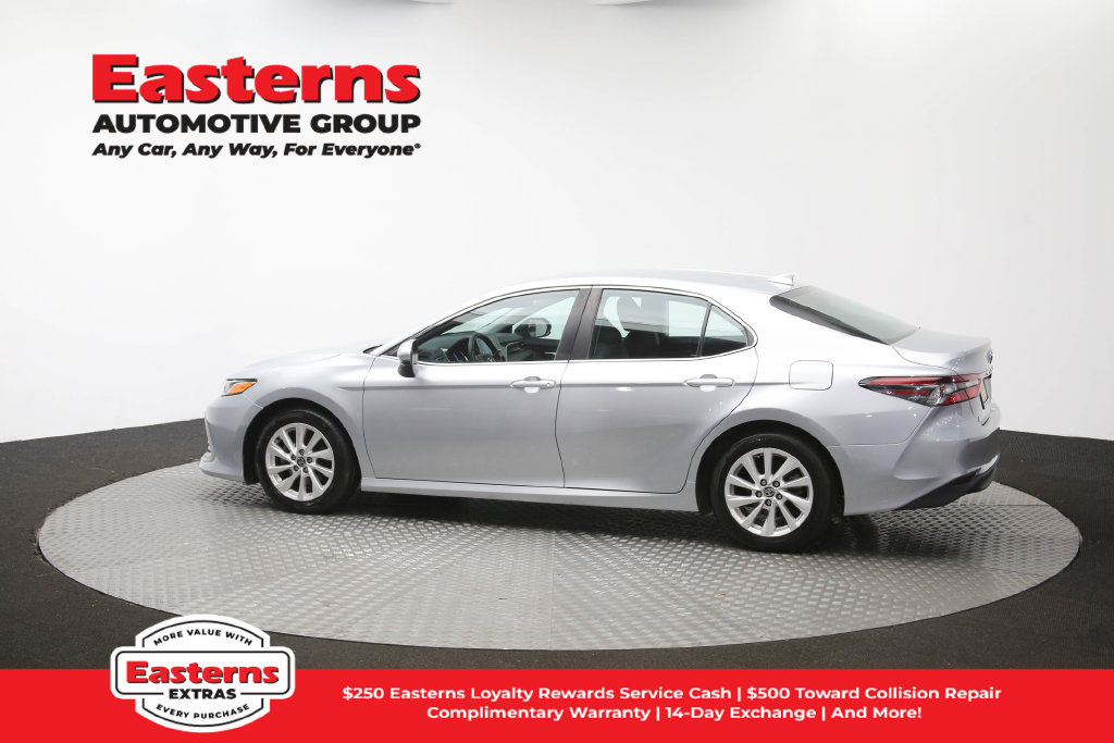 Used 2023 Toyota Camry LE FWD image 62