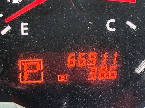 Used 2010 Nissan Altima 2.5 S FWD image 19