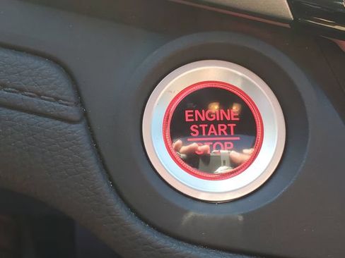 Used 2023 Honda Odyssey Sport image 46