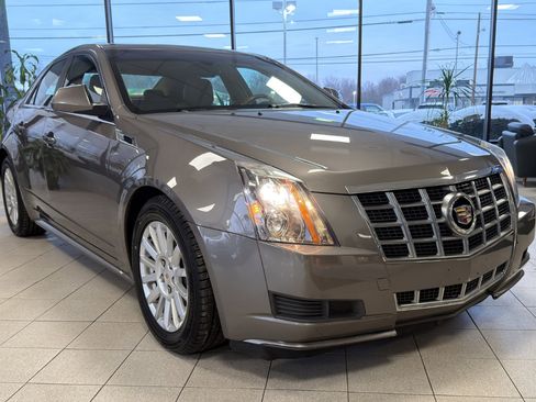 Used 2012 Cadillac CTS Luxury image 3